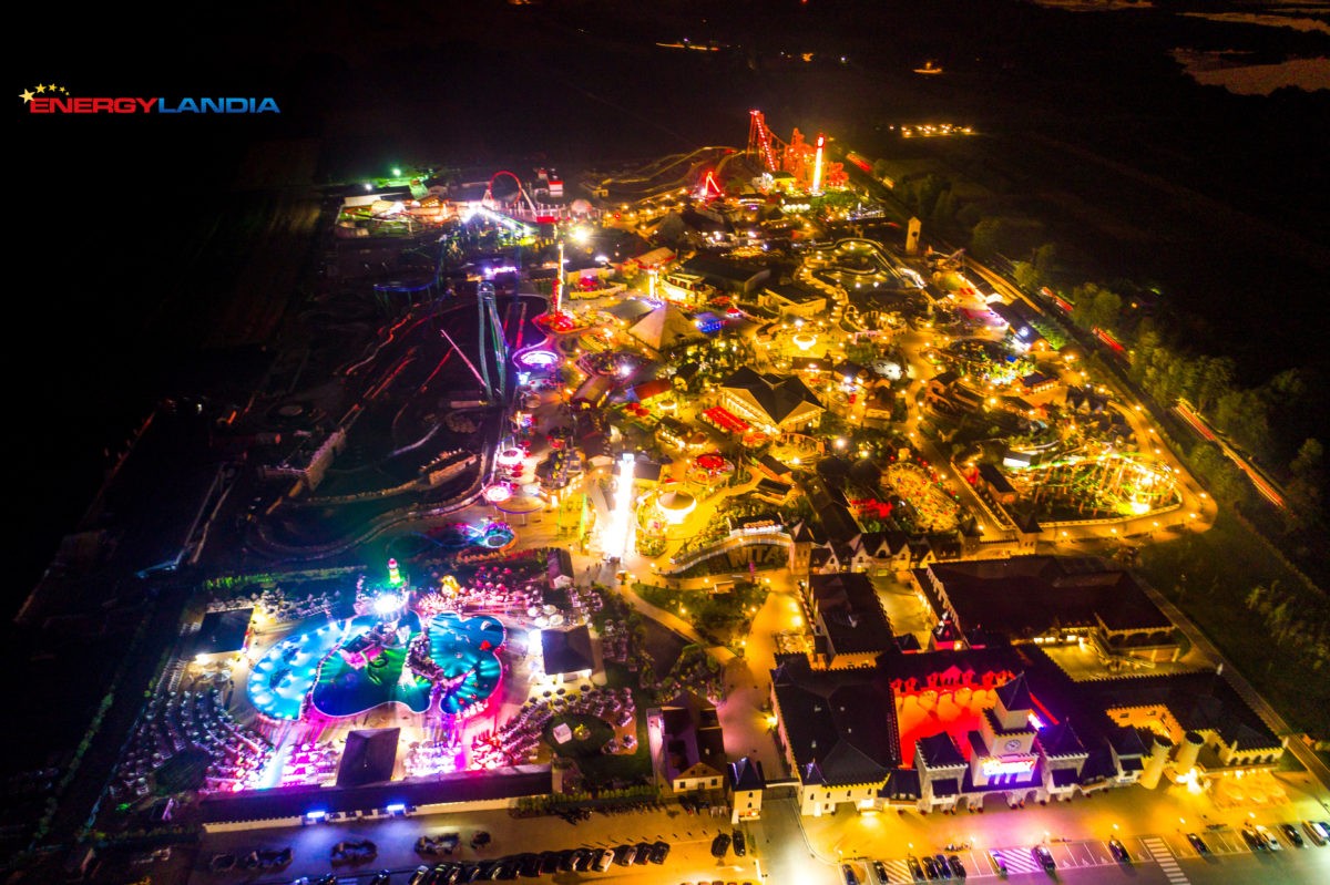 widok_na_energylandie_noca