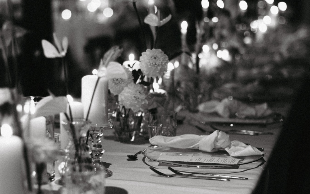 Wesele w stylu rustykalnym – alternatywa dla klasycznej sali weselnej