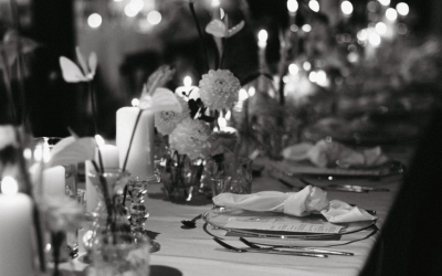 Wesele w stylu rustykalnym – alternatywa dla klasycznej sali weselnej